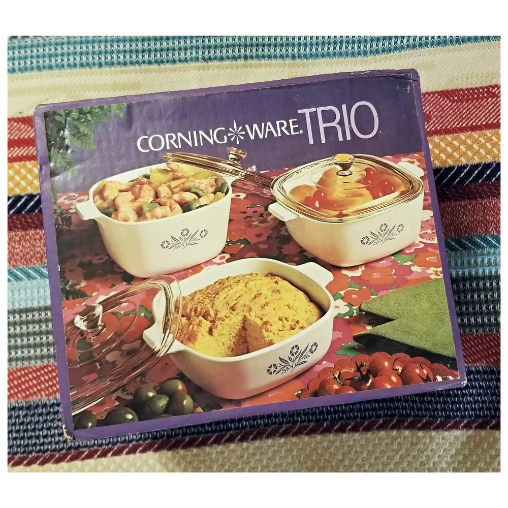 RARE VINTAGE 70'S CORNINGWARE TRIO CASSEROLE DISHES (NEW UNOPEN) BLUE FLOWER